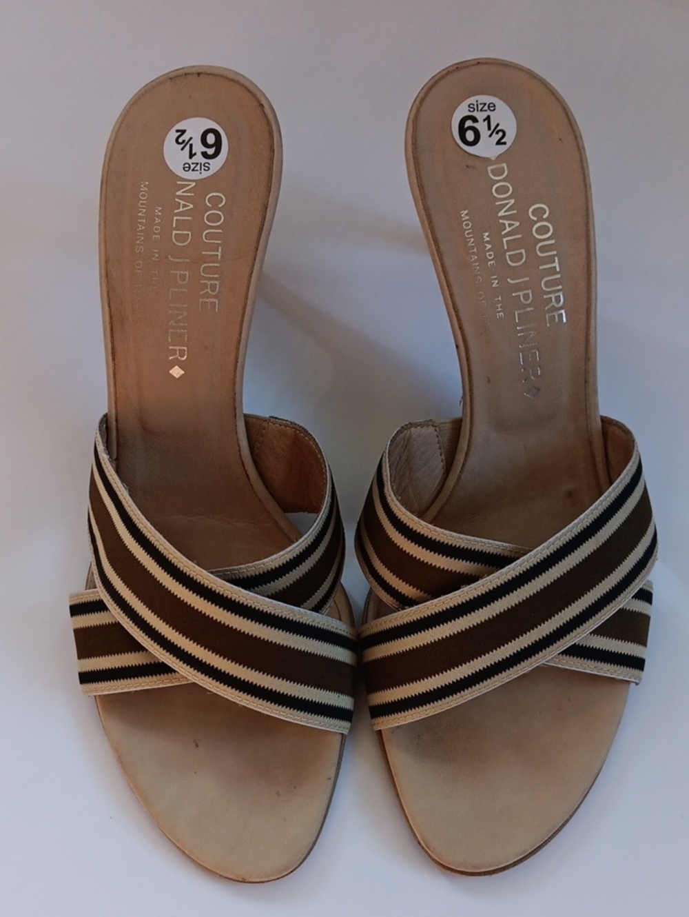 Donald J. Pliner Vintage Couture  Cream  Striped Slide Heeled Sandals Size 6.5